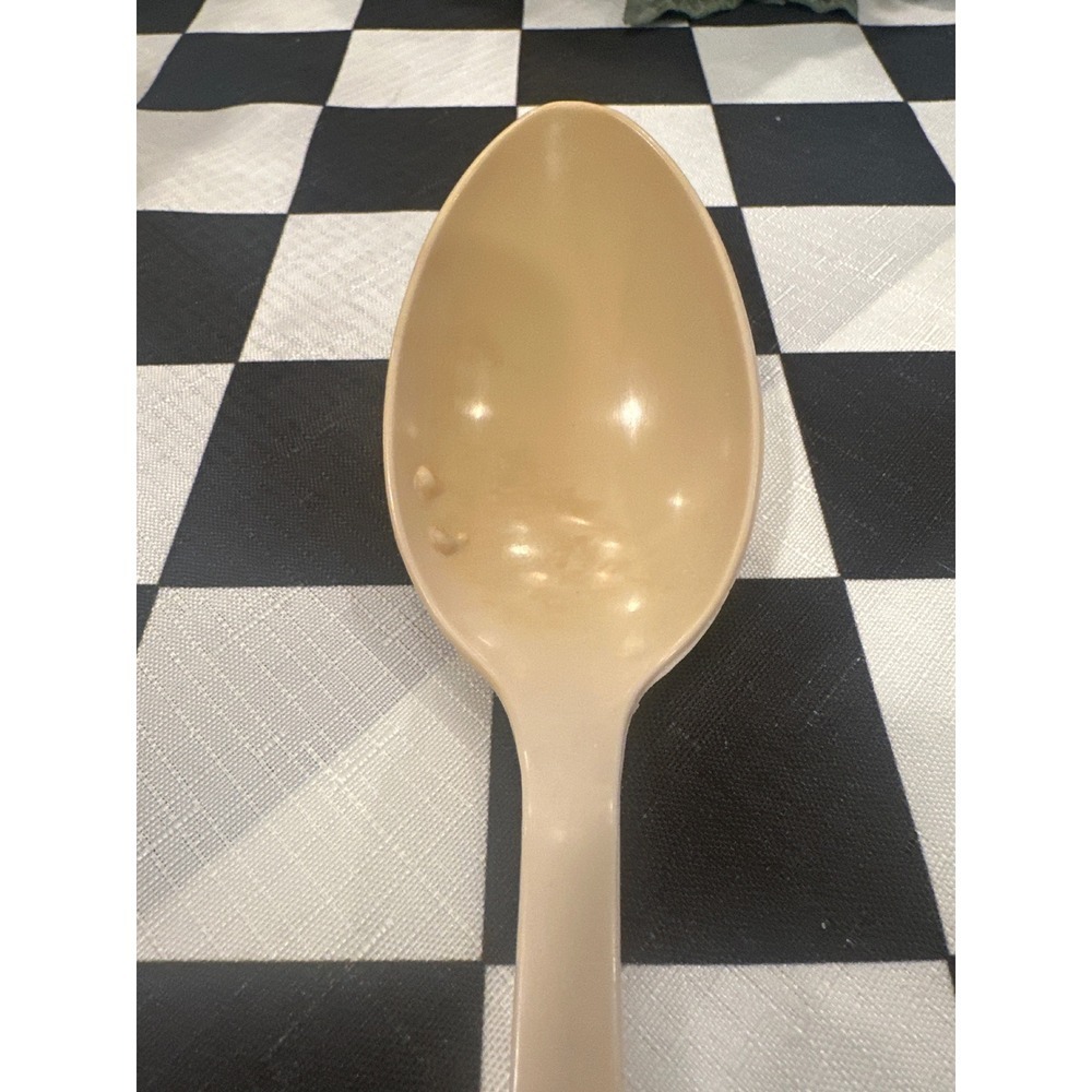 Ekco USA Beige Plastic Spoon Utensil Dishwasher Safe Serving Spoon VTG kitchen - Picture 2 of 5